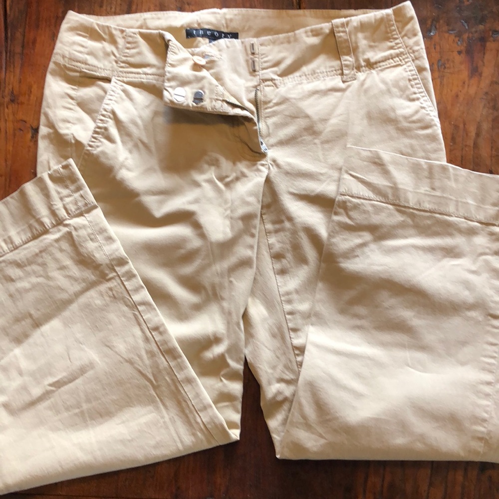 Khaki Theory dress  Capri pants.